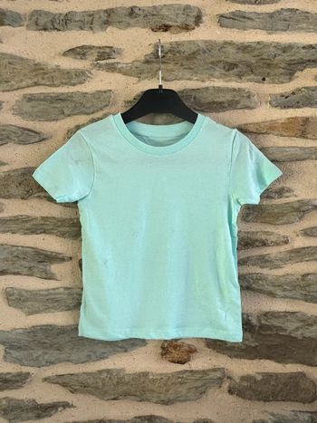 T-shirt 3-4 ans neuf