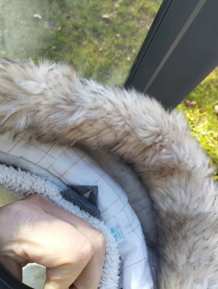 Lot n°503 Manteau bébé fille 3 en 1 Okaïdi 18 mois - photo numéro 7