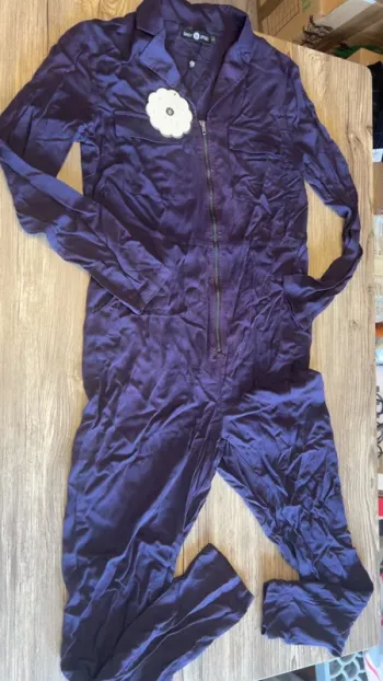 Combinaison 130 cm neuve femme S