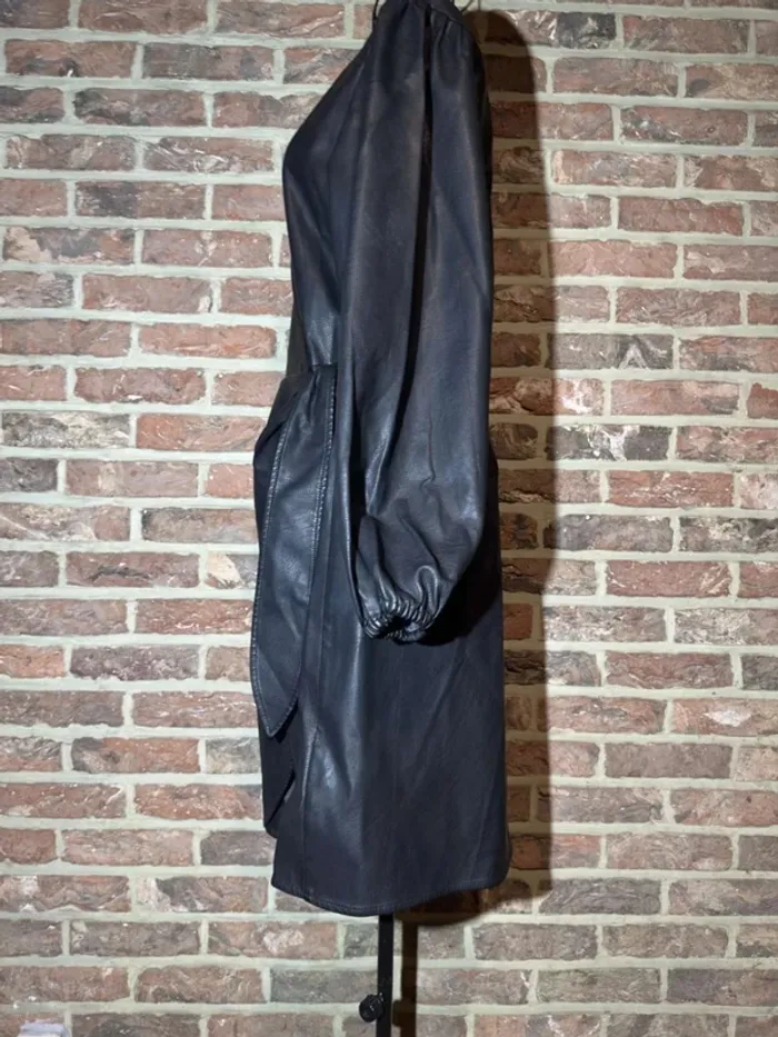Robe noire FRNCH Neuve avec étiquette - Taille M / 38 - photo numéro 8