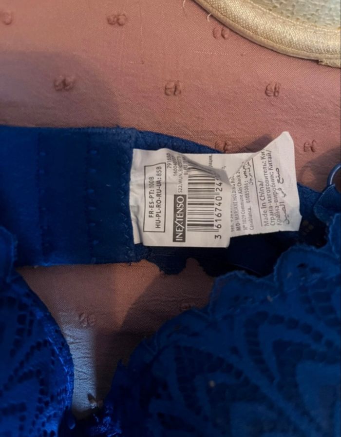 Ensemble sous vêtements - photo numéro 2