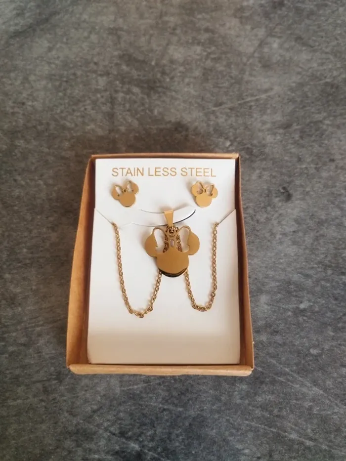 Parure en acier inoxydable doré - collier + boucles d'oreilles