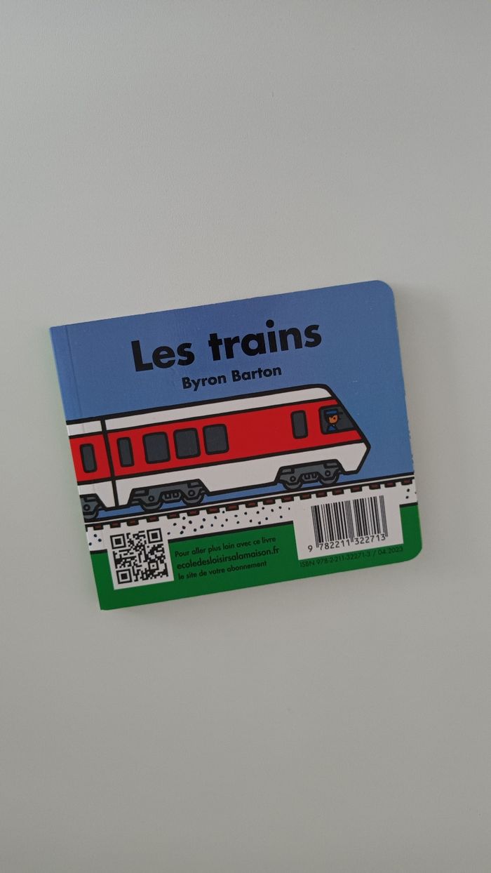 Livre les camions / les trains - photo numéro 2