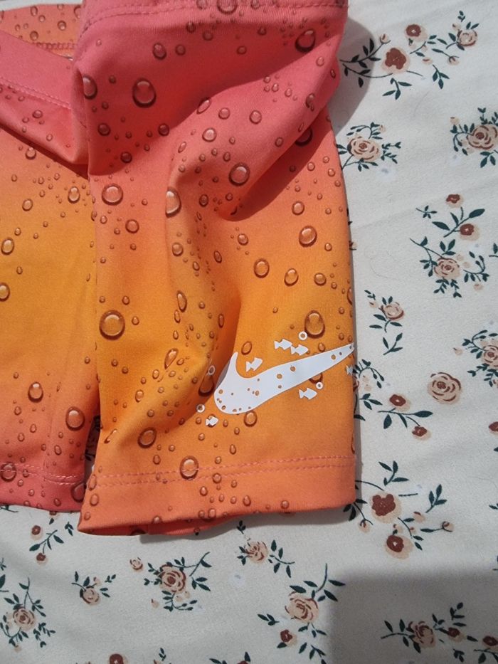 Ensemble sport Nike 2/3  ans - photo numéro 3