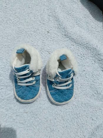 Basket bébé garçon  6.9  mois
