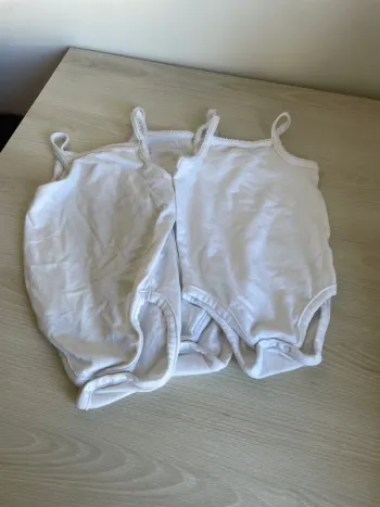 Bodies bretelle 12 mois