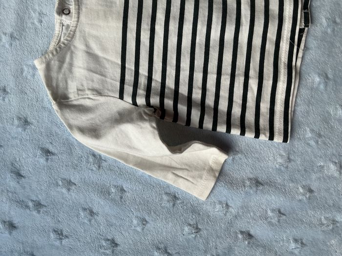 teeshirt manches longues blanc rayé marine noeud poitrine ouverture totale au dos 3 mois kiabi - photo numéro 4