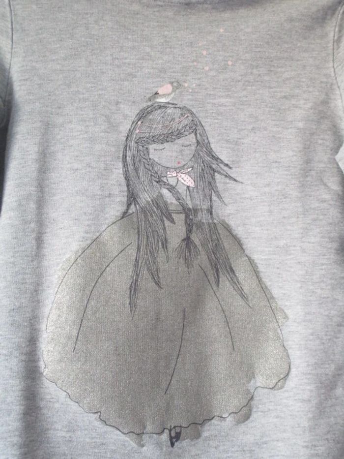 Sous-pull gris 5 ans TBE - photo numéro 5