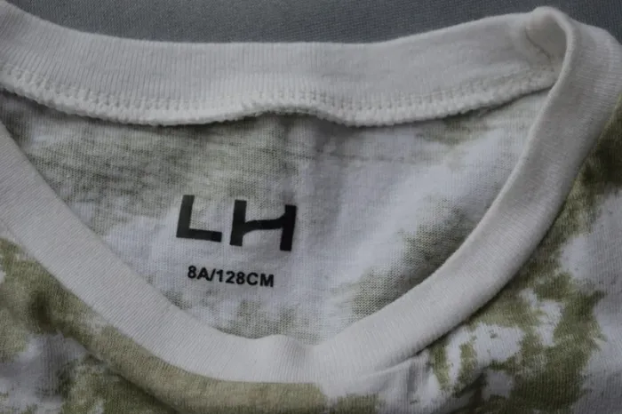 Ensemble Lh blanc et kaki taille 8 ans / 128 cm - photo numéro 6