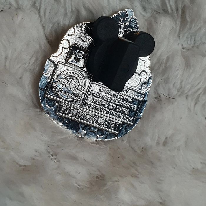 Pins tic et tac munchlings disney store - photo numéro 3