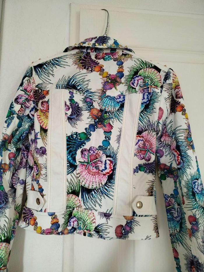 Très belle veste - photo numéro 5