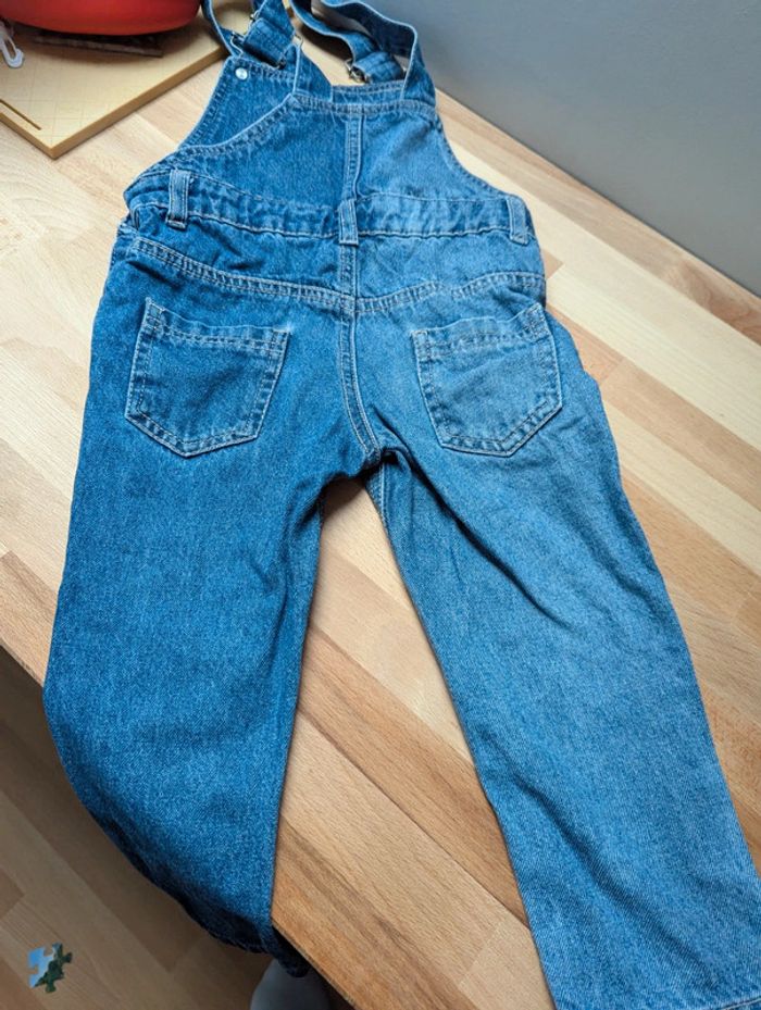 Salopette en jean 3/4 ans - photo numéro 5