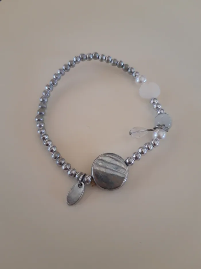 Bracelet élastique perles argentées - photo numéro 2