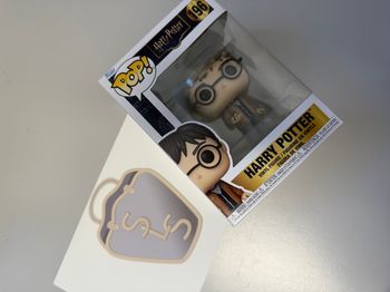 Funko Pop Harry Potter, Harry avec la pierre de resurrection