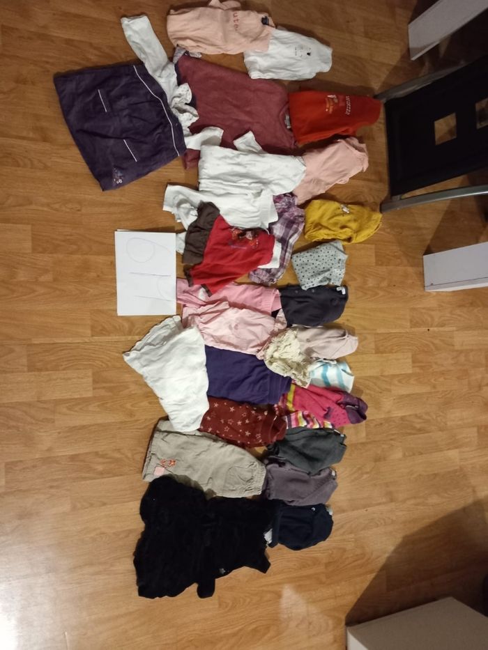 Lot de vêtements - photo numéro 3