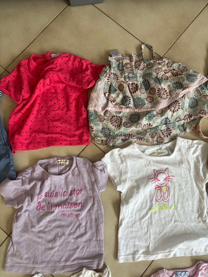 Lot vêtements fille 12 mois - photo numéro 6