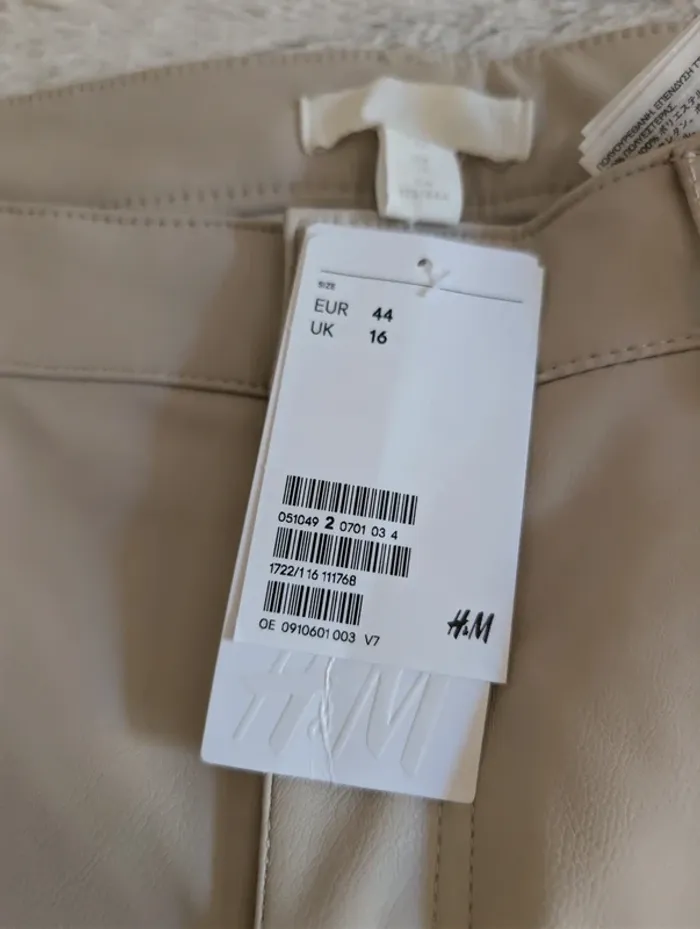 Pantalon droit. H&M . Taille 44 neuf - photo numéro 4
