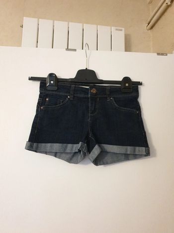 Short jean brut