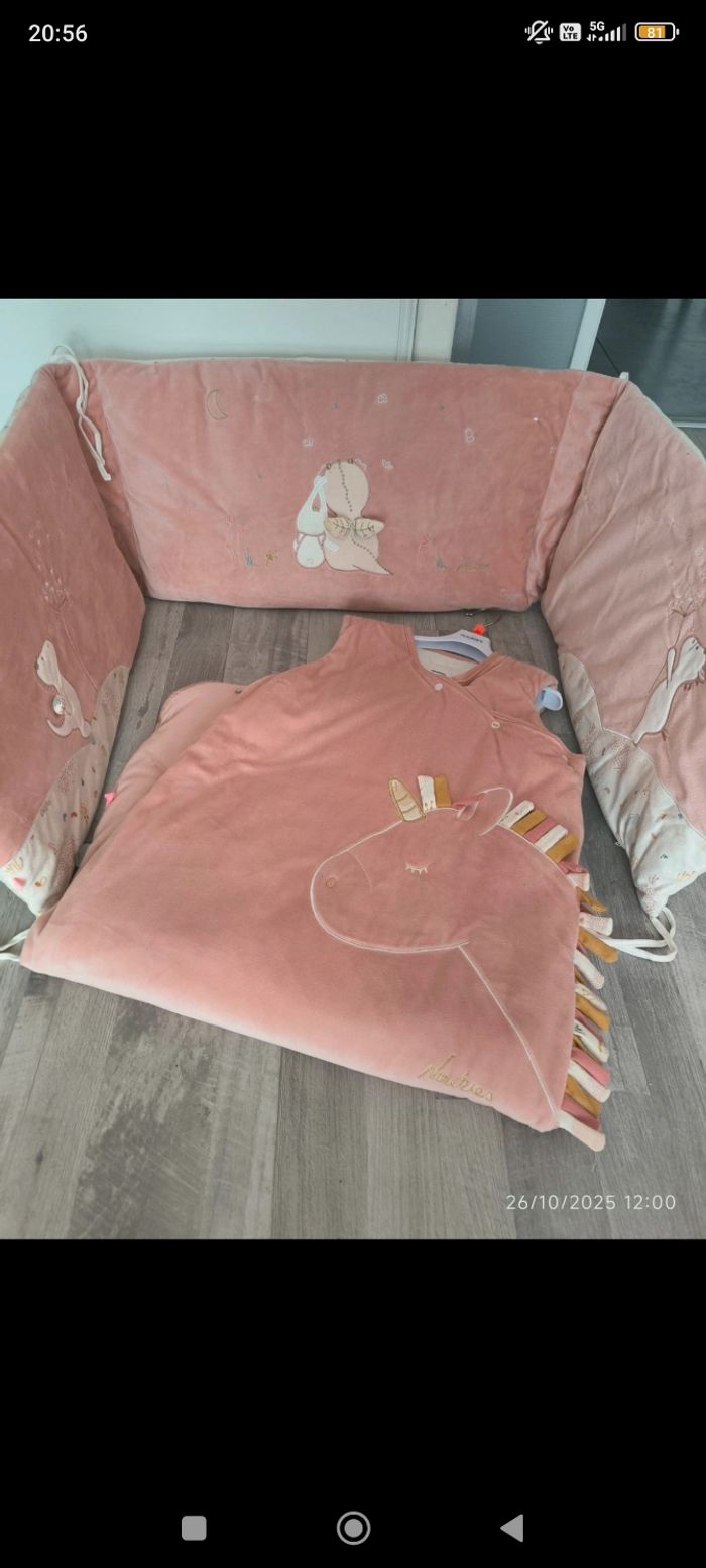 Tour de lit et gigoteuse