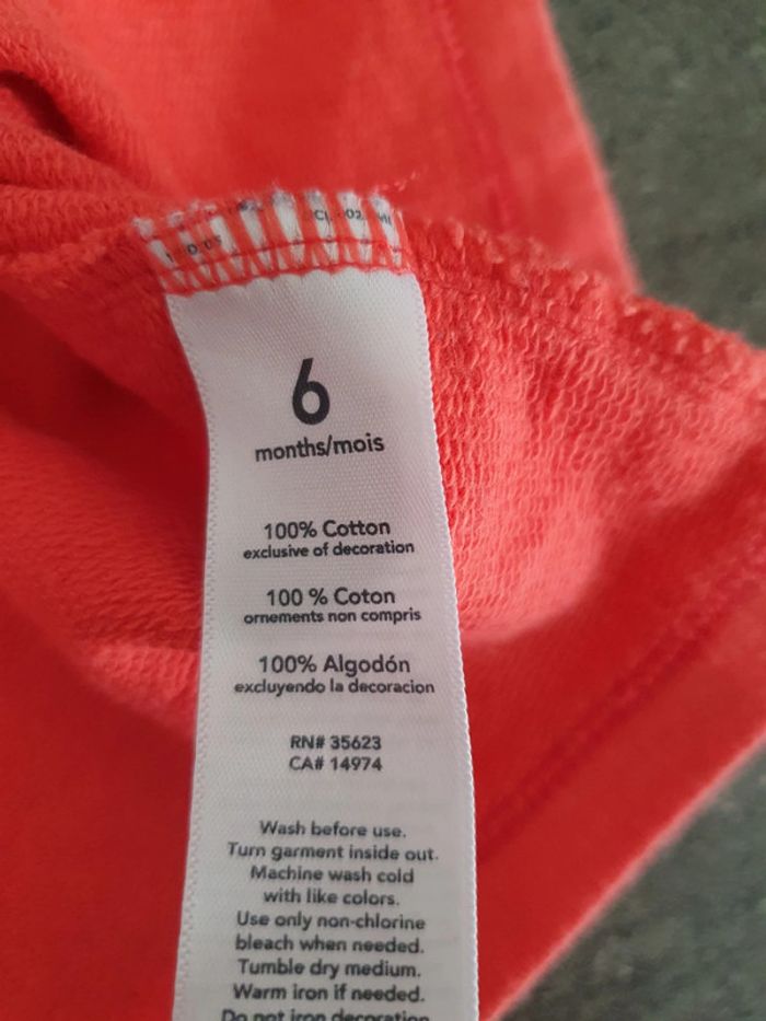 Gilet avec capuche . - photo numéro 4