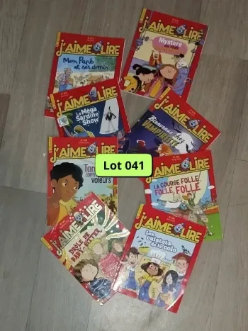 Lot de 8 magazines J’aime lire année 2015-16 L041