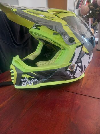 Casque de motocross ls2