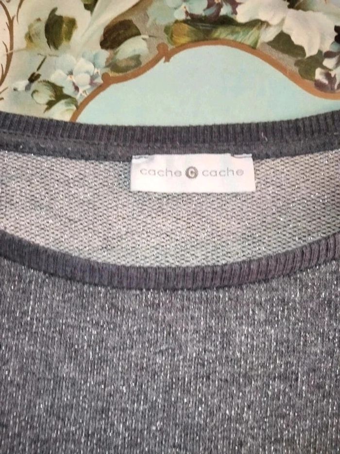 Sweat gris brillant taille M  chez Cache Cache - photo numéro 2