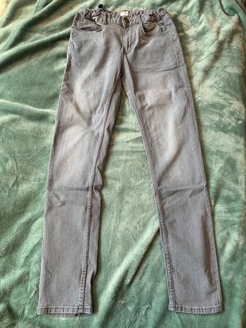 Jean slim gris Kiabi taille S réglable à la taille comme neuf