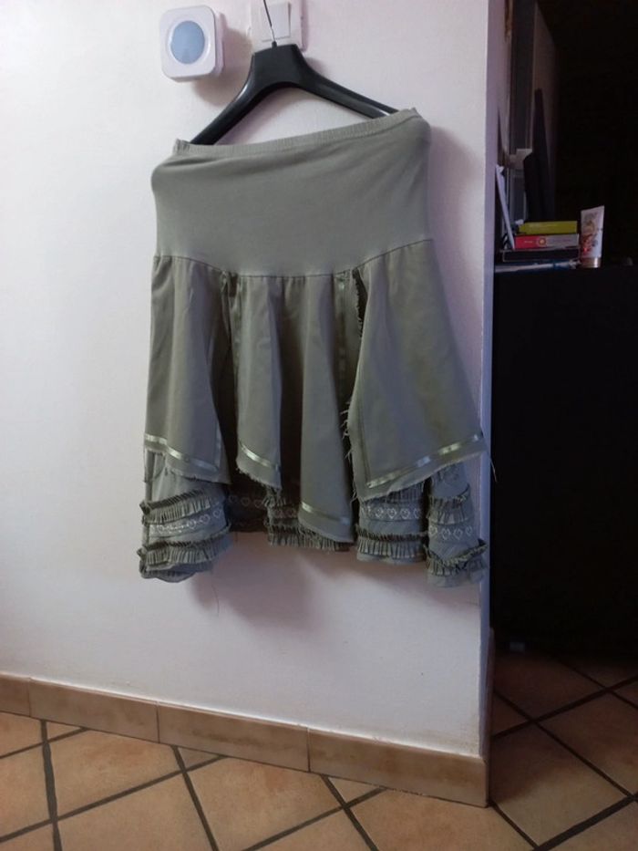 Jupe mi longue - photo numéro 2