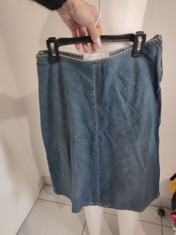 #kytie38femme. Jupe mi longue évasée taille 38 taille petit taille 36