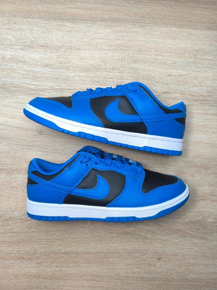 Baskets Nike dunk low cobalt blue pointure 41 neuves avec boîte - photo numéro 2