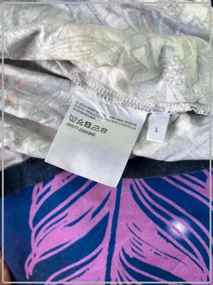TEE shirt motif floral taille 40 marque canda - photo numéro 5