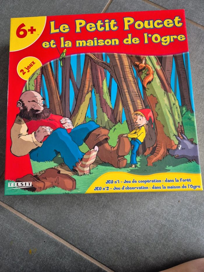 Le petit poucet et la maison de l'ogre