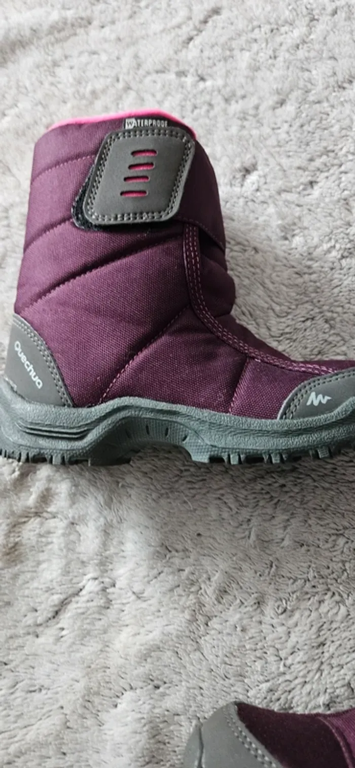 Botte Quechua neuve taille 30 - photo numéro 3