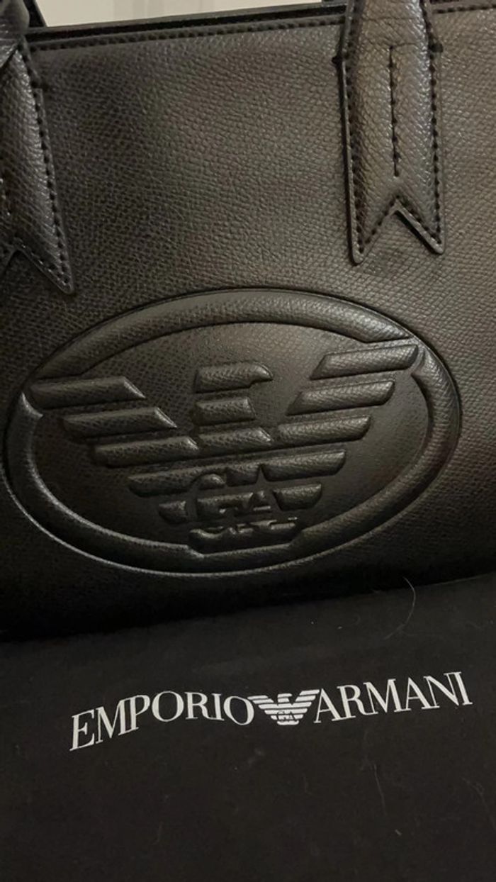Sac à main Armani - noir - excellent état - photo numéro 3