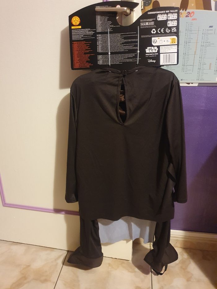 Déguisement Stars Wars neuf taille 7-8ans - photo numéro 4