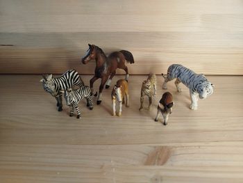 Lot 7 figurines animaux variés
