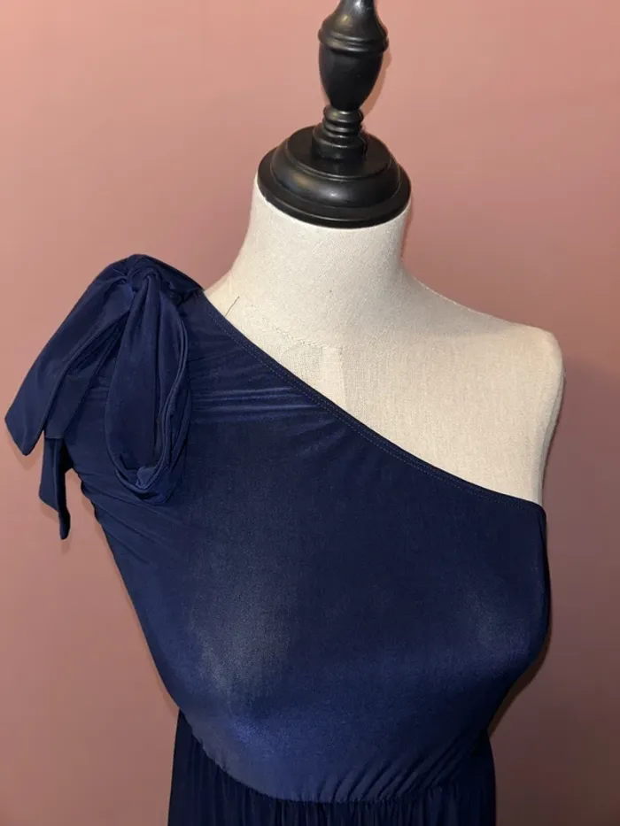 Robe de soirée - photo numéro 3