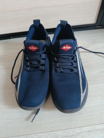 Paire de baskets Lee Cooper pointure 37