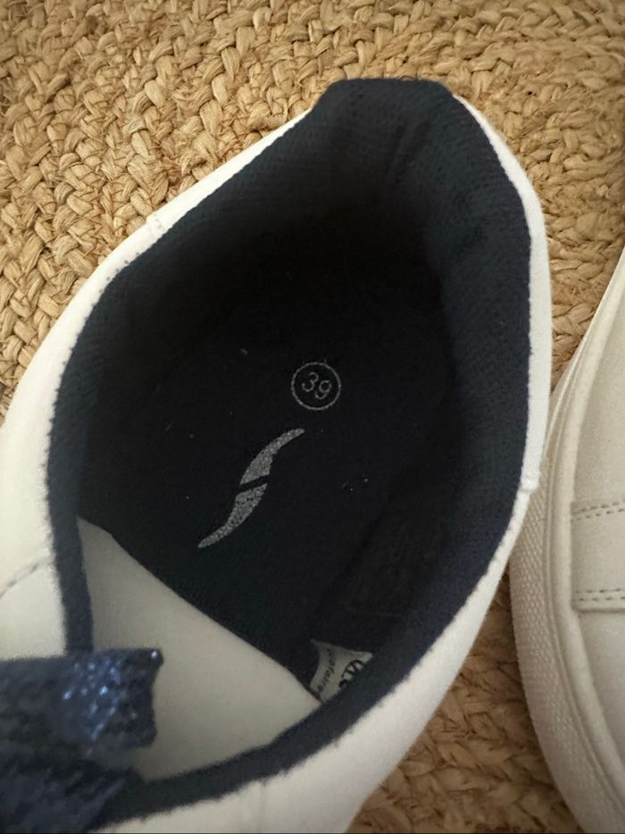 Basket femme T 39 - photo numéro 4