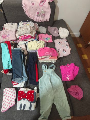 Lot vêtement bébé fille