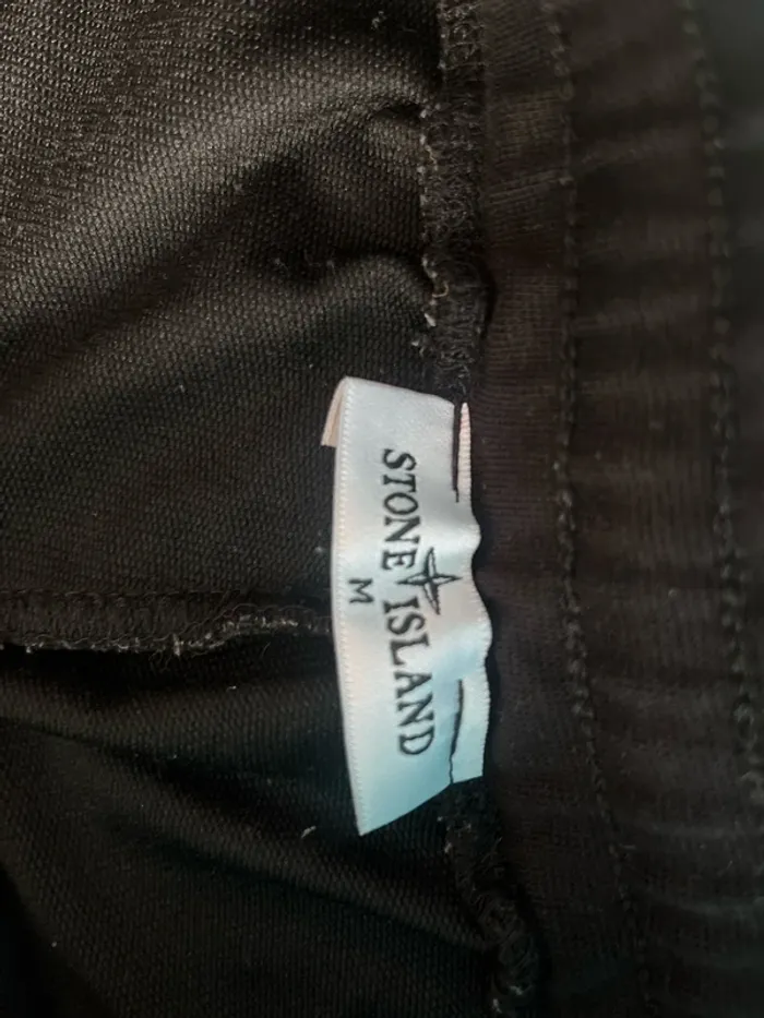 short stone island M - photo numéro 3