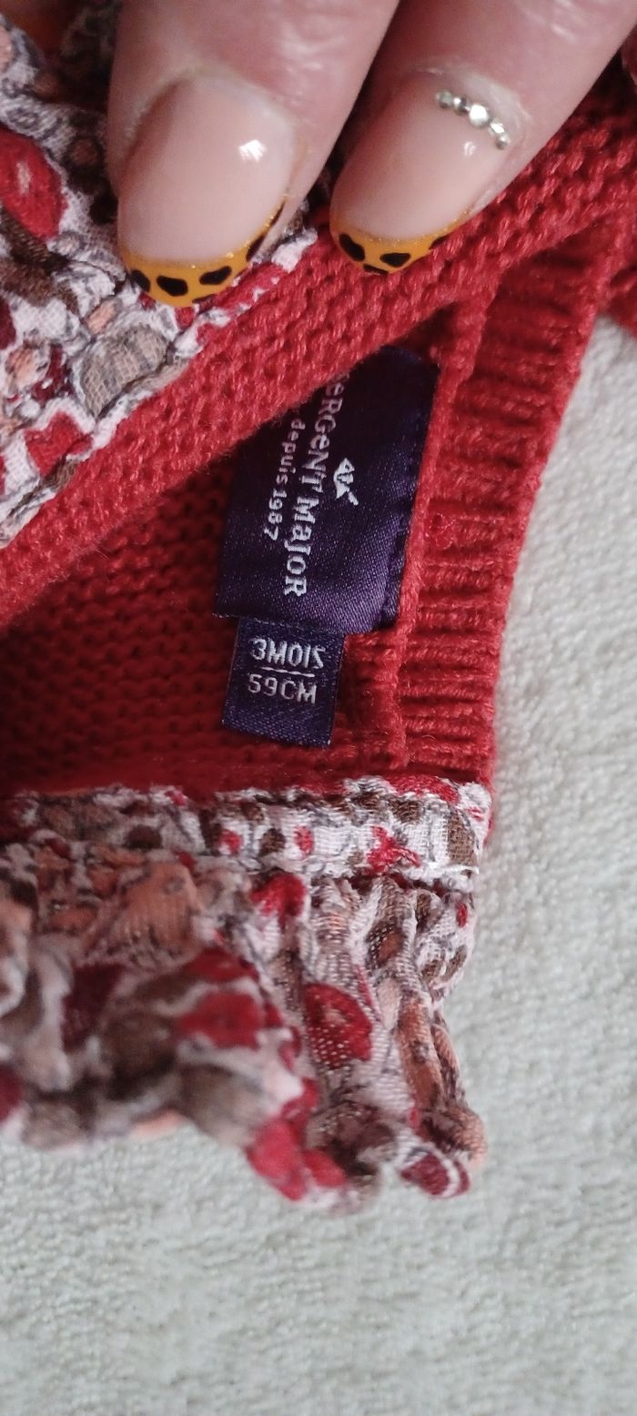 Très jolie petite robe bébé fille T 3 mois = 59cm - photo numéro 7