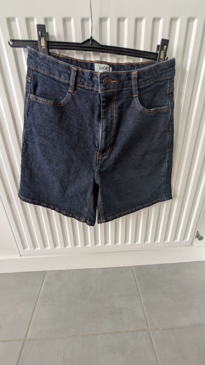 Short jean