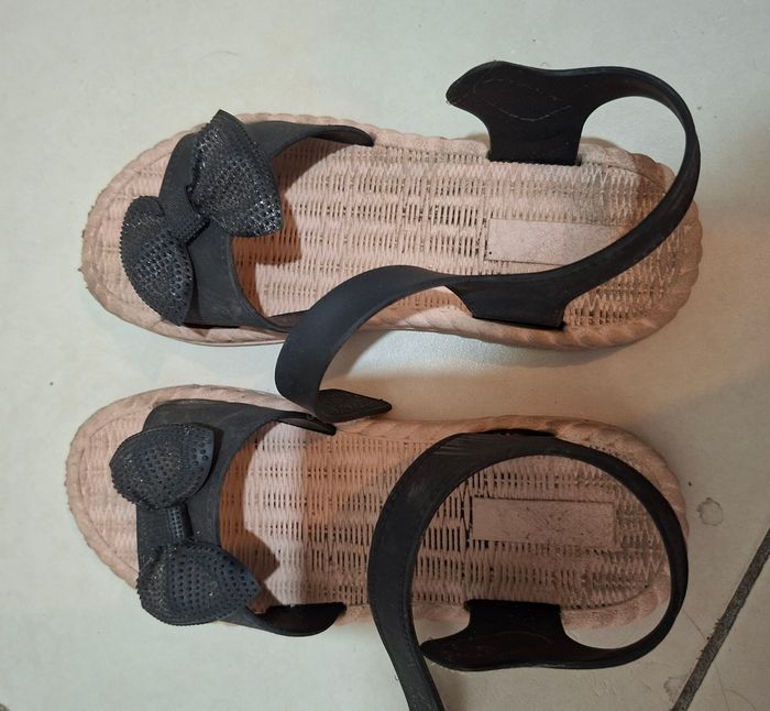2 paires de sandales taille 35 - photo numéro 5
