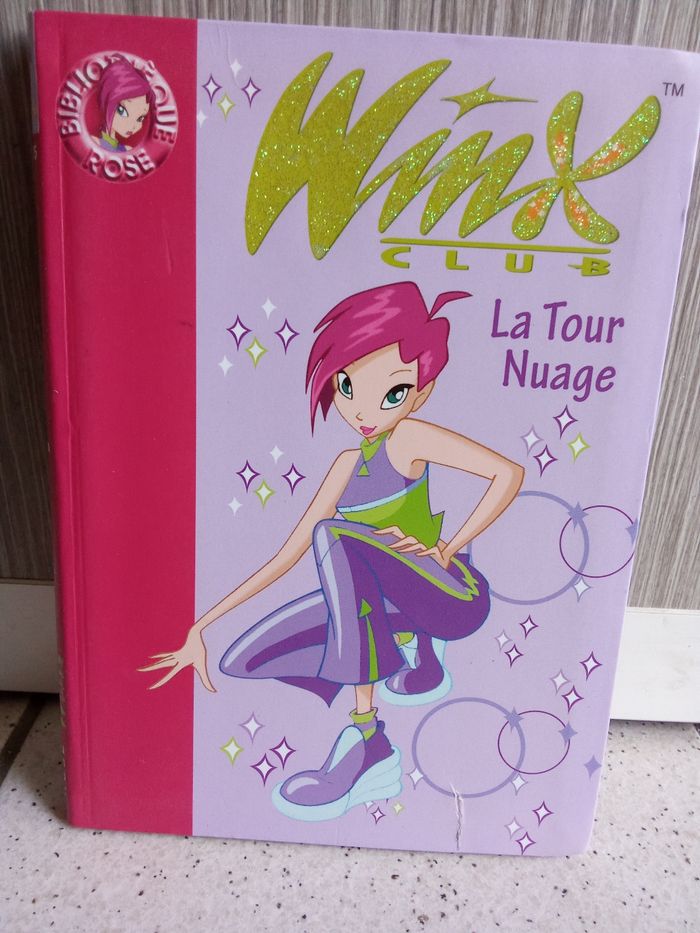 Livre roman bibliothèque rose winx club la tour nuage,   numéro  1535