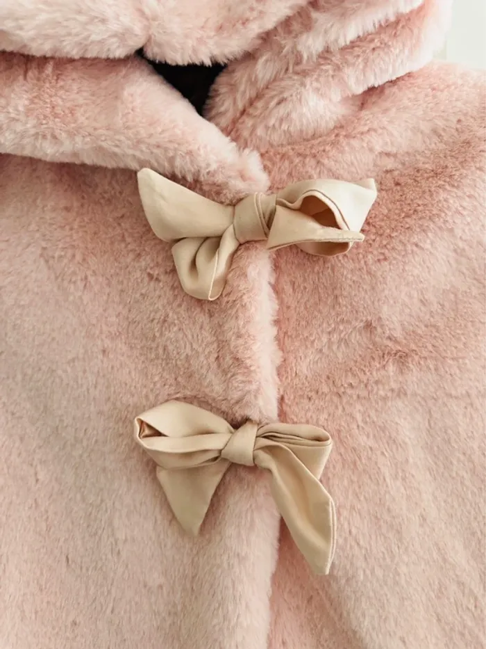 Magnifique manteau fourrure avec bœufs satins - photo numéro 2