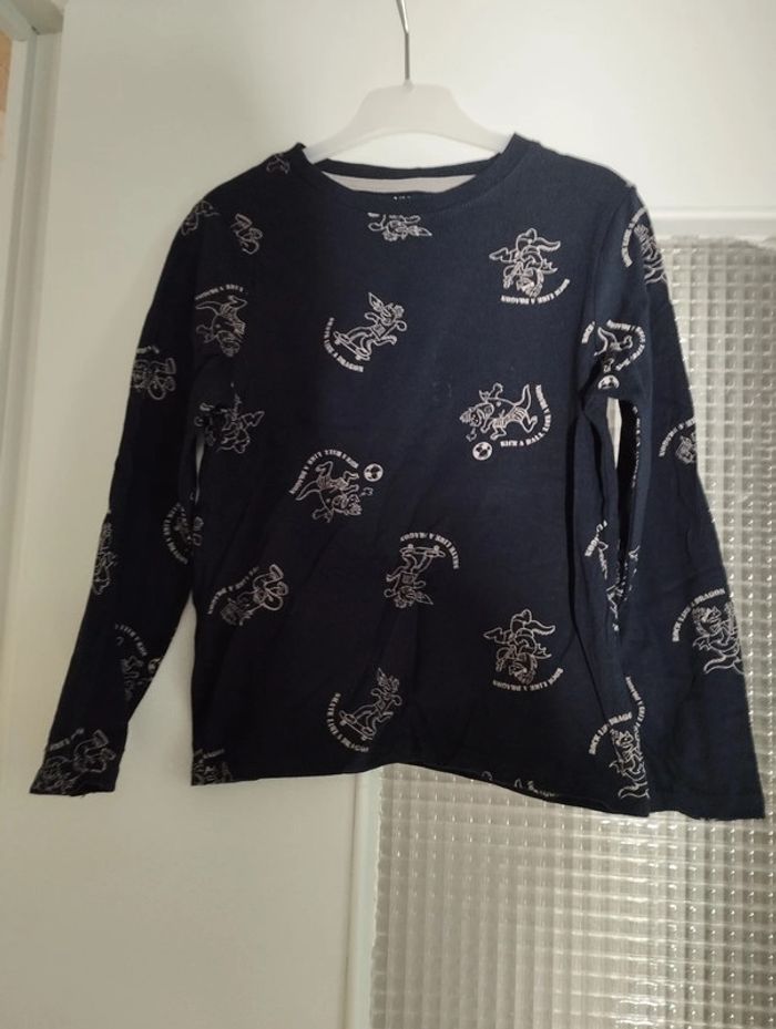 Lot 3 Tee shirts Kiabi taille 8 ans - photo numéro 3