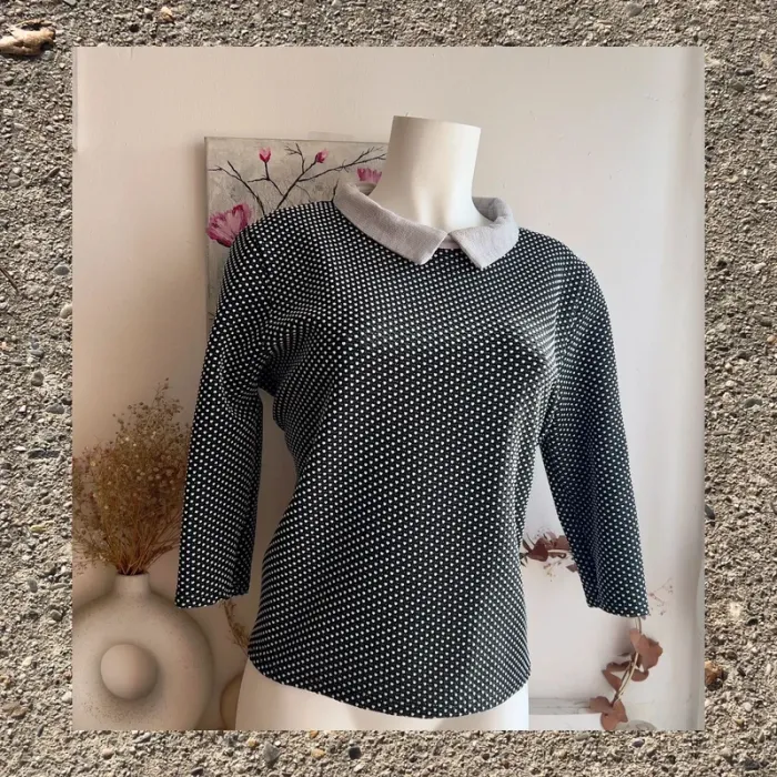 Blouse noire à pois col Claudine - photo numéro 2