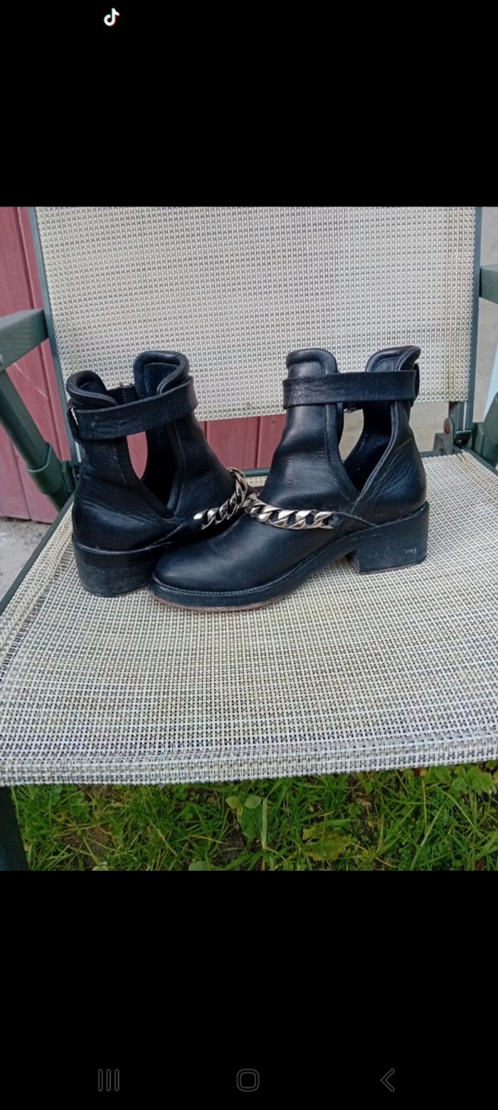 Bottines noires - photo numéro 4